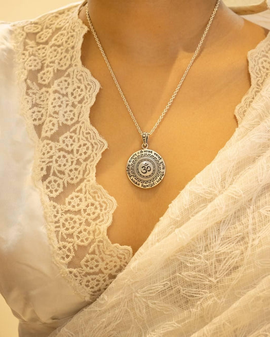 OM Mantra Pendant: High-Quality Spiritual Jewelry for Everyday Wear