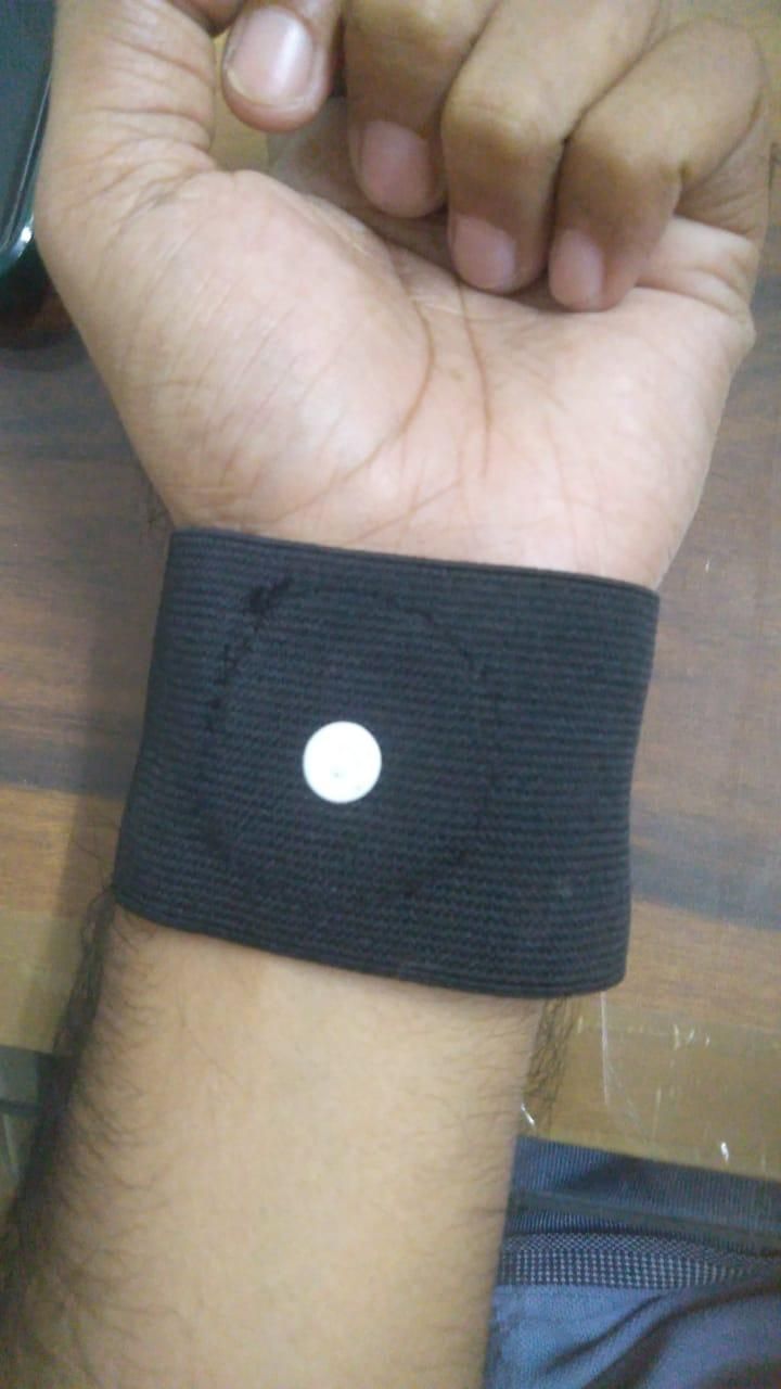 Blood Sugar Control Wristband | Non-Invasive Glucose Management Bracelet