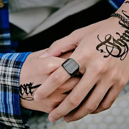 Saizen Silver Square Vintage Ring: Timeless Elegance for Classic Style