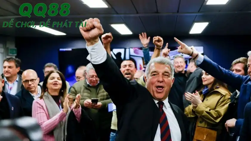 Chủ tịch Joan Laporta và ban lãnh đạo của Barca đang cân nhắc lời mời hấp dẫn từ phía Hàn Quốc. (Ảnh: football-espana) Chủ tịch Joan Laporta và ban lãnh đạo của Barca đang cân nhắc lời mời hấp dẫn từ phía Hàn Quốc. (Ảnh: football-espana)